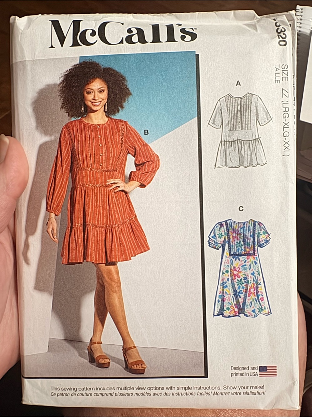 BN UNCUT MCCALLS 8330 ZZ SEWING PATTERNS